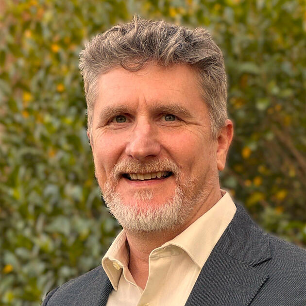 Author photo Eric J. Dillman